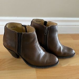 Frye Leather Side Zip Ankle Booties
